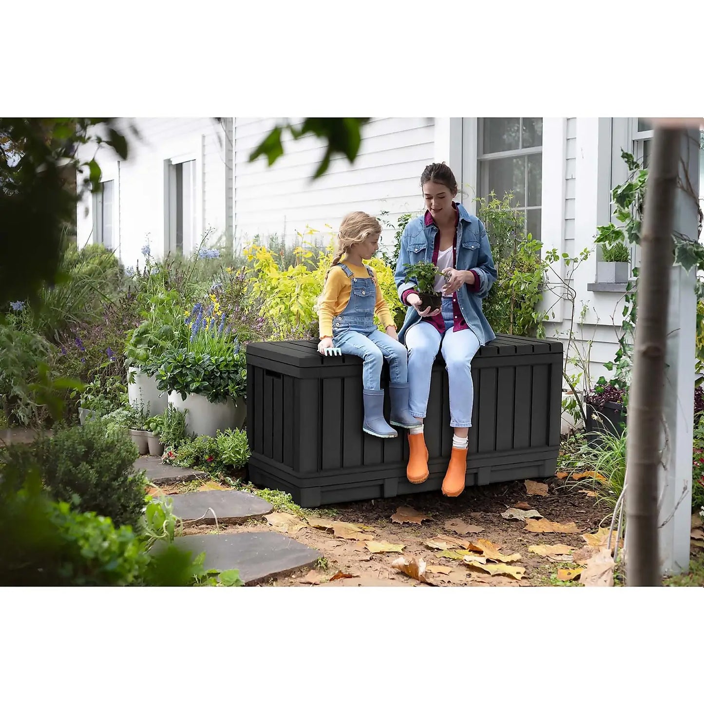 Keter Kentwood Outdoor Garden Storage Box 350L - Graphite